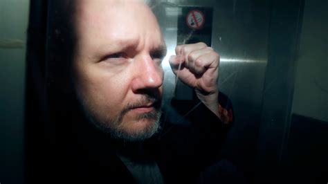 was julian assange extradited